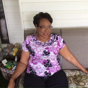 Meet your Posher, Helen